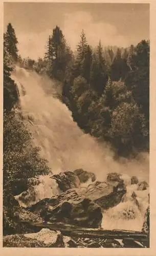 Austria Aus dem Naturschutzpark Hohen Tauern Wasserfall am Enzinger Boden