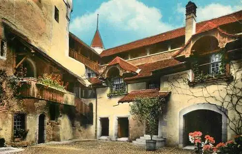 Switzerland Chateau de Chillon - premiere cour
