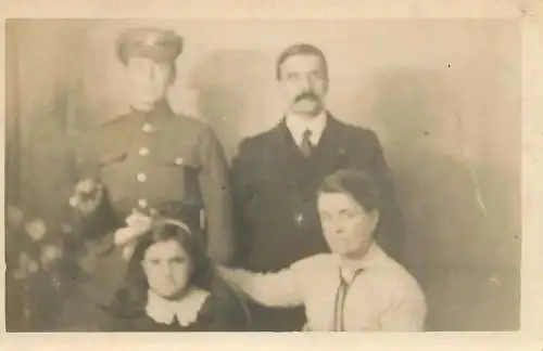 Military family souvenir photo