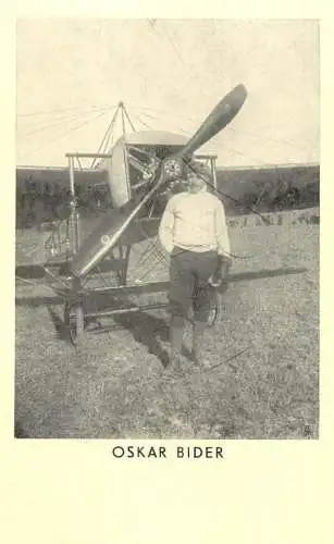 Pilota svizzero aviateur OSKAR BIDER auf dem Berner Flugfeld - Locarno vor seiner Bleriot XI 1963 reproduktion postkarte