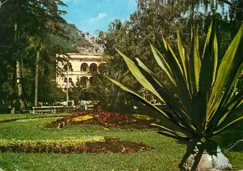 Romania Baile Herculane vedere din parc