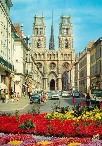 France Orleans (Loiret) La Cathedrale St-Croix & Rue Jeanne d'Arc