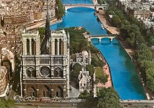 France Paris Notre Dame facade ouest vue aerienne