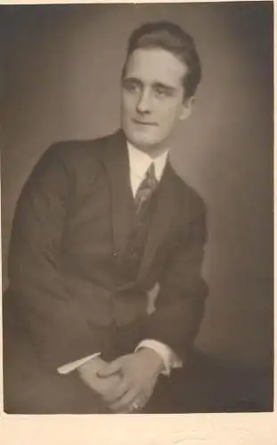 Men portrait vintage photo postcard elegant man