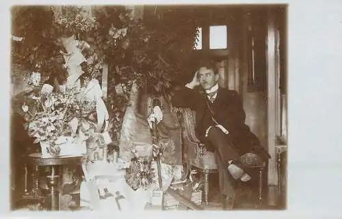 Men portrait vintage photo postcard elegant man with flower arrangements