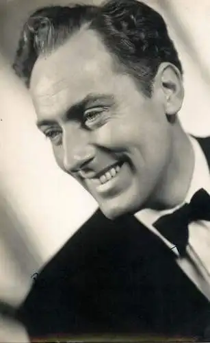 Cinema film star actor Michael Wilding