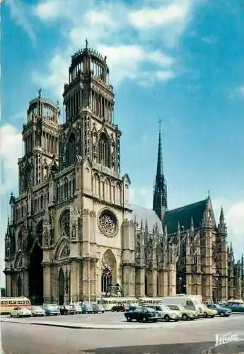 France Orleans (Loiret) La Cathedrale St-Croix