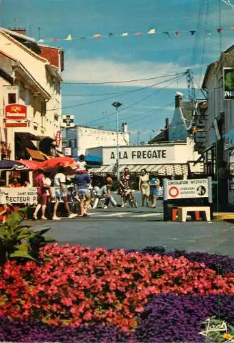 France St Brevin les Pins - rue du Charles de Gaulle