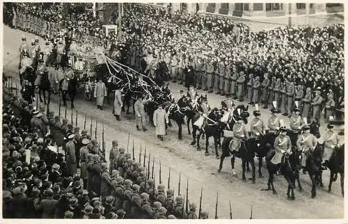 Royal horse coach parade procession