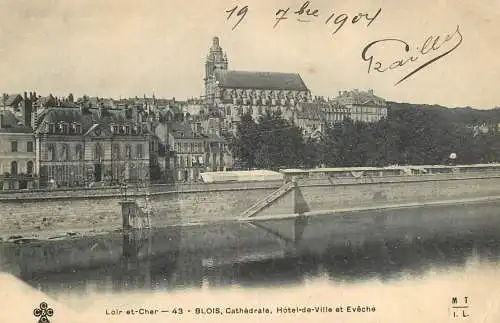 France Loir et Cher Blois cathedrale hotel de ville