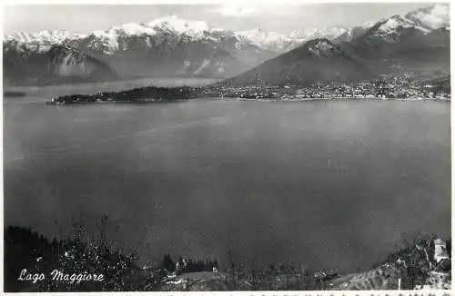 Italy Lago Maggiore Vista delle Alpi Pallanza