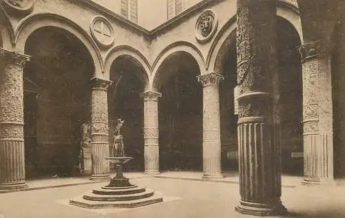 Italy Florence Palazzo Vecchio ll Cortile