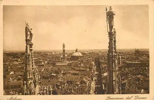 Italy Milano panorama dal Duomo