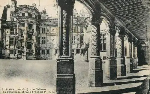 France Loir et Cher Blois chateau la Colonnade et l'Aile Francois I