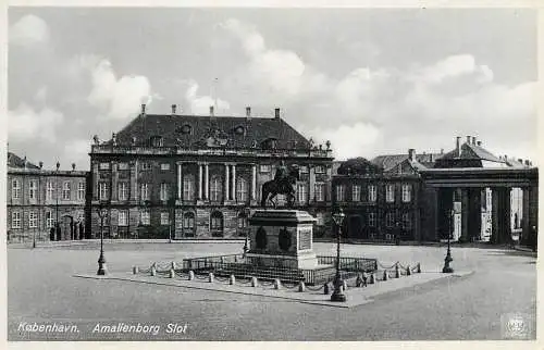 Denmark Copenhagen Amalienborg slot