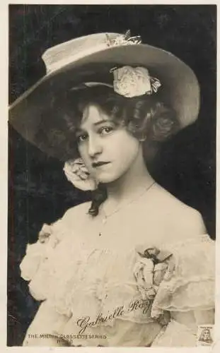 English stage actress, dancer and singer Edwardian era lovely starlet Miss Gabrielle Ray fancy hat