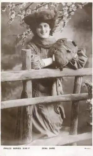 Miss Zena Dare
