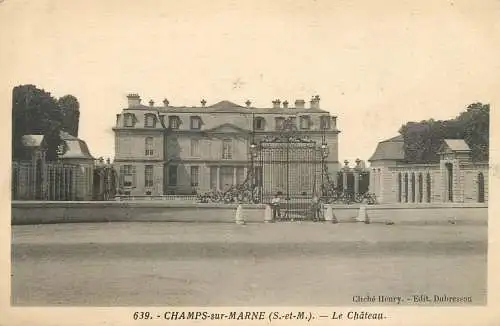CHAMPS SUR MARNE - Le Château