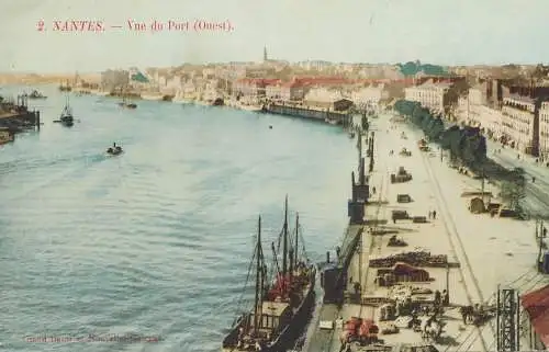 NANTES vue du Port