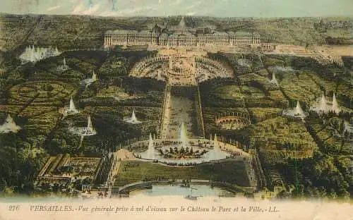VERSAILLES vue generale prise a vol d`oiseau