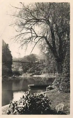 Paris un coin du parc