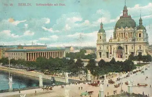 Germany Berlin Schlossbrucke mit Dom