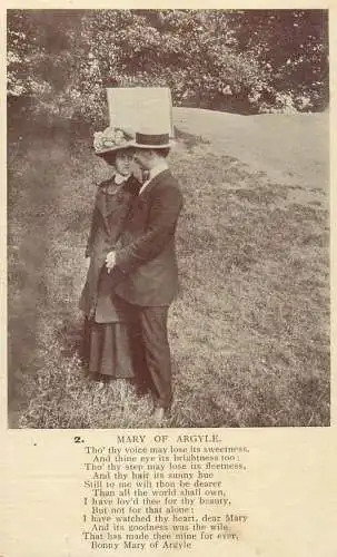 Postcard Couple lovers elegance hat Mary of Argyle