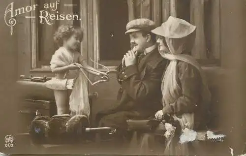 Postcard Couple lovers and Cupid elegance amor aud Reisen