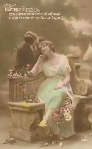 Postcard Couple lovers glam coiffure and elegance bonheur d'amour