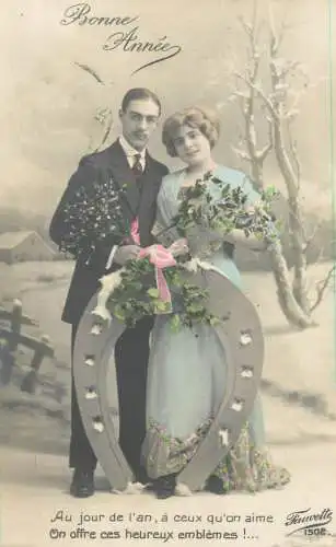 Postcard Couple lovers in nature elegance moustache bonne annee horseshoe