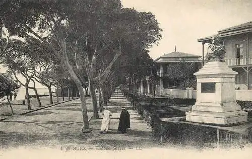 Postcard Egypt Suez Helene street