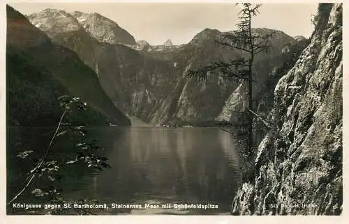 Germany Konigsee St Bartholoma Steinerness Meer mit Schonfeldspitze