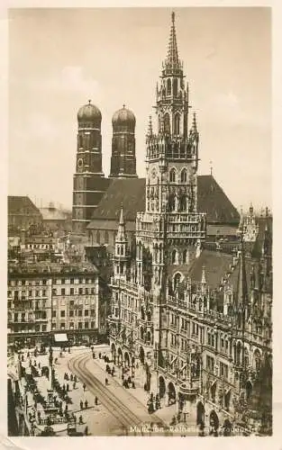 Germany Munchen Rathaus mit Frauenkirche