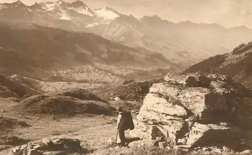 Mountains scenic to identify photograph