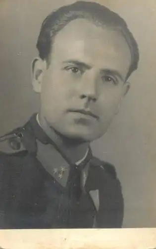 Souvenir photo postcard Hungary Budapest 1943 military man portrait