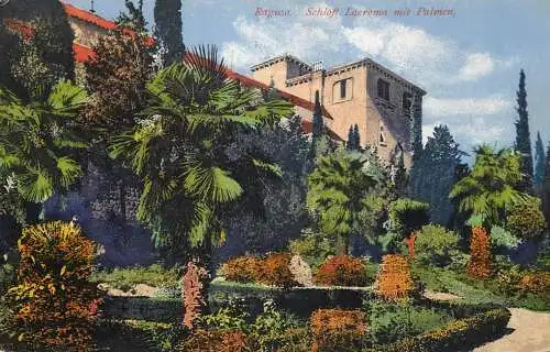 Italy Sicilia Ragusa Schloss Lacroma mit Palmen