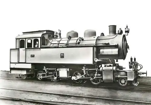 Train locomotive type 11382 1922
