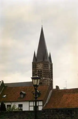 Netherlands Limburg Thorn Kodak photocathedral clocktower