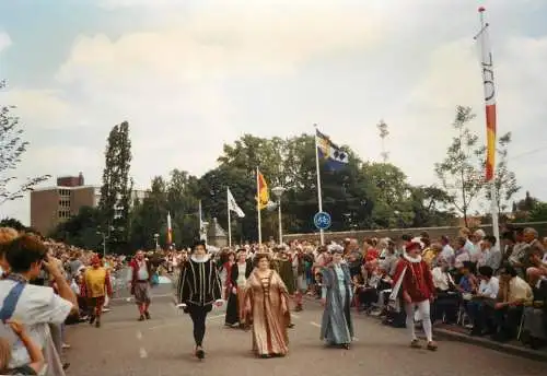 Netherlands Limburg Thorn Kodak photo traditional costumes parade 1993 Sitkard