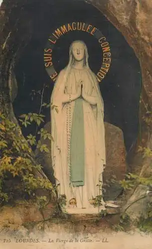 France Hautes Pyrénées Lourdes la Vierge de la Grotte