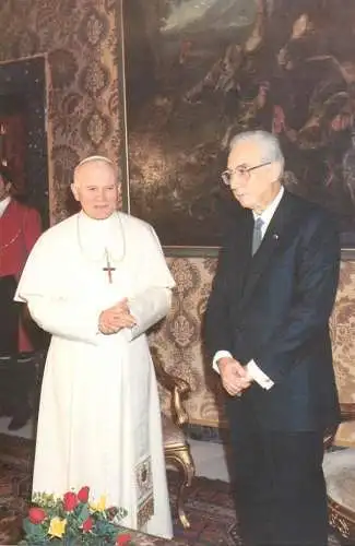 Visita di Papa Giovanni Paolo II Pope John Paul visit in Rome al presidente della Repubblica Italiana