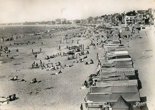 France postcard La Baule 1952