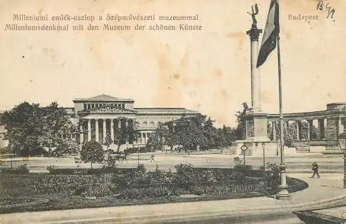 Budapest Milleniumi elek-oszlop a Szepmuveszeti muzeummal
