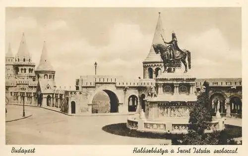 Budapest szent Istvan szobor