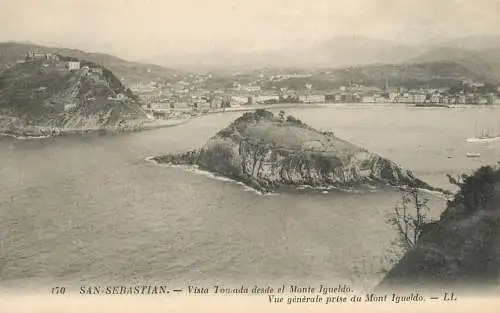 Spain postcard San Sebastian y el Monte Igueldo le chateau de Miramar et le Mont Igueldo