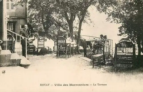 France postcard Puy-de-Dôme Royat villa des Marroniers la terrasse