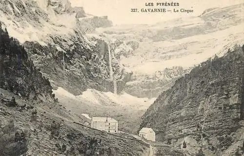 France postcard Hautes Pyrénées Gavarnie le Cirque