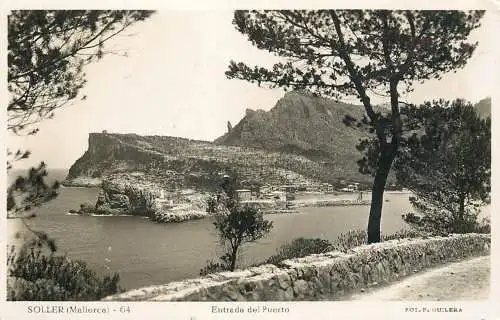 Spain postcard Mallorca Soller entrada del Puerto