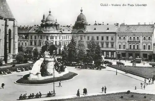 Postcard Romania Cluj-Napoca statuia lui Matei Corvin Piata Libertatii