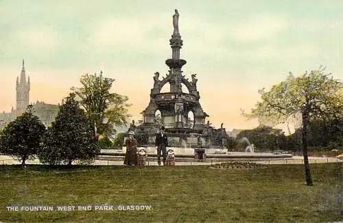 Postcard United Kingdom Scotland Glasgow fountain West End park